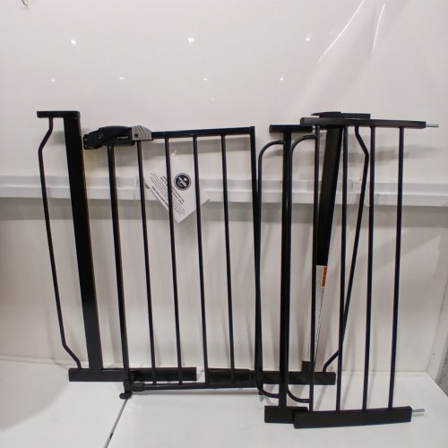 REGALO EASY STEP EXTRA WIDE SAFETY GATE - 29-49" X 30" - BLACK (MODEL: 1164 EB DS) image 2