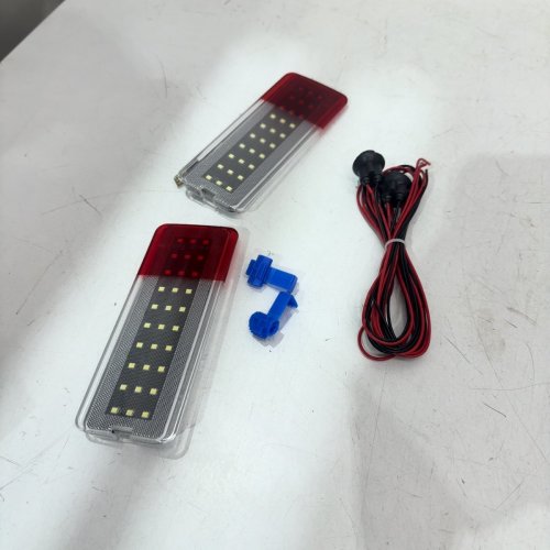 2PK LED SIDE PANEL DOOR REFLECTORS FOR 2000-2005 FORD EXCURSION - RED / CLEAR LENS image 3
