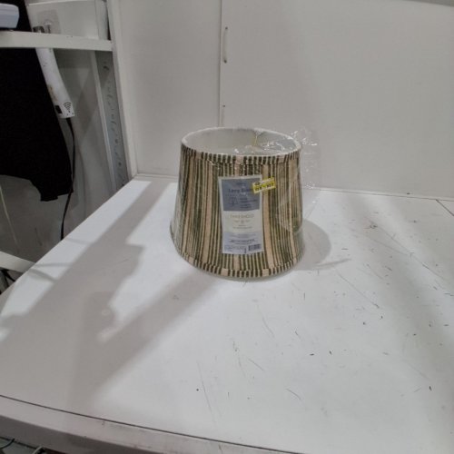 THRESHOLD PRINTED LAMP SHADE - 8.25" X 12.5" - BEIGE/GREEN image 2
