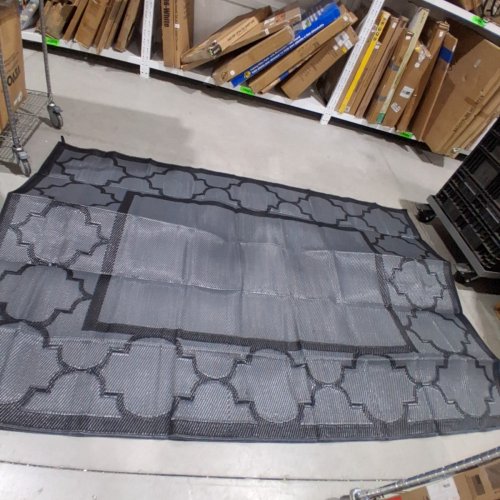 GEOMETRIC OUTDOOR PATIO AREA RUG - 6FT X 9FT GRAY / BLACK image 2