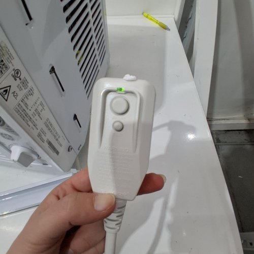 GE APPLIANCES MECHANICAL ROOM AIR CONDITIONER FOR SMALL ROOMS - 5000BTU - 150SQ. FT. (MODEL: AWAS05BWFC) image 2