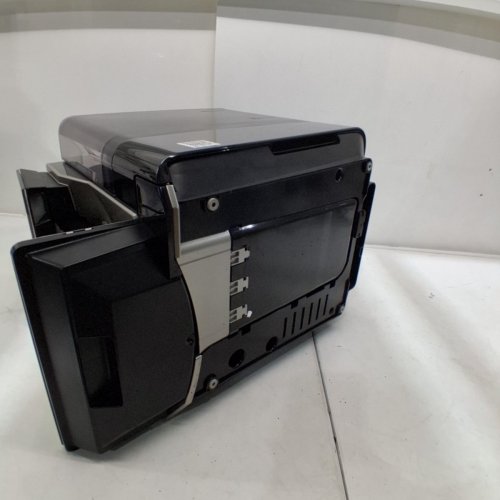 BOSCH VEROCAFE 800 SERIES AUTOMATIC ESPRESSO MACHINE WITH INTEGRATED MILK SYSTEM - BLACK/SILVER (MODEL: TQU60307) image 11