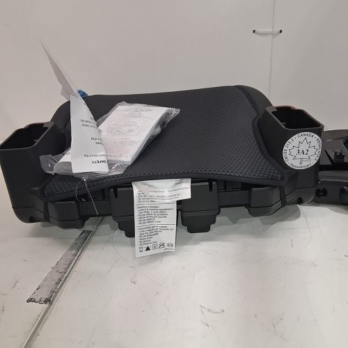 KID'S GRACO TURBOBOOSTER BACKLESS ADJUSTABLE CAR BOOSTER SEAT WITH CUP HOLDERS -40LBS TO 100LBS - BLACK (MODEL: 2166167) image 4