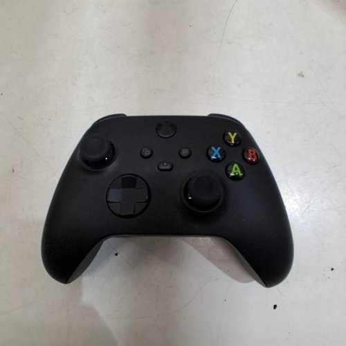 XBOX ONE CORE CONTROLLER - CARBON BLACK image 3