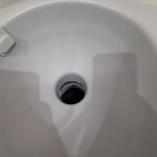 VEVOR PORTABLE TOILET WITH FRESH WATER FLUSH - OUTDOOR/INDOOR TRAVEL TOILET - 20 L (M#:TRTOILET20L) image 3