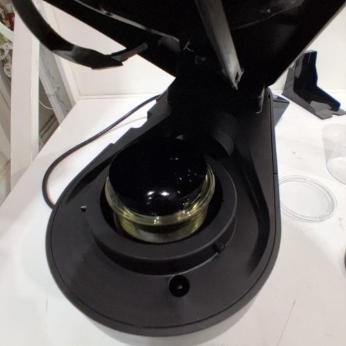 NESPRESSO VERTUO POP+ DELUXE COFFEE AND ESPRESSO MACHINE WITH SAMPLE PACKS - MATTE BLACK/GOLD (MODEL: ‎BNV125MTB1BUC1) image 4