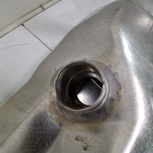 SPECTRA PREMIUM LEAD-TIN COATED STEEL FUEL TANK INCLUDES: LOCK RING KIT - 16 GAL - FITS SELECT FORD TRUCKS - SILVER (MODEL: F14C) image 9