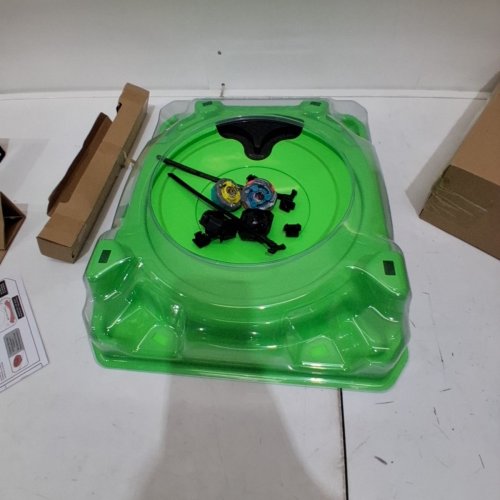 BEYBLADE X SNEAK ATTACK BATTLE SET WITH BEYSTADIUM ARENA - GREEN/ BLACK (MODEL: G1940AC0) image 3
