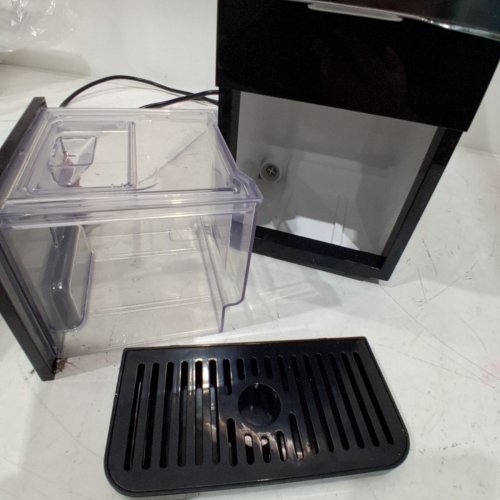 FRIGIDAIRE COUNTERTOP NUGGET ICE MAKER - 2.65L CAP - BLACK (MODEL: EFIC232-BLACK) image 4