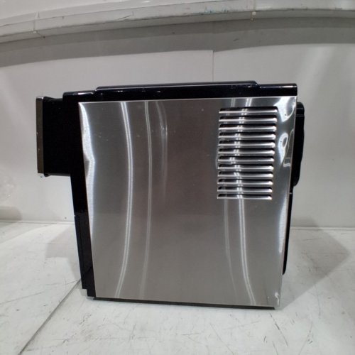 FRIGIDAIRE COUNTERTOP NUGGET ICE MAKER - 2.65L CAP - BLACK (MODEL: EFIC232-BLACK) image 5