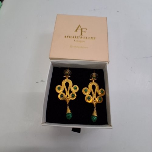 WOMENS AFRA UNIQUE JEWELLERY DROP EARRINGS - 2.5" LENGTH -GOLD-TONE AND GREEN image 2