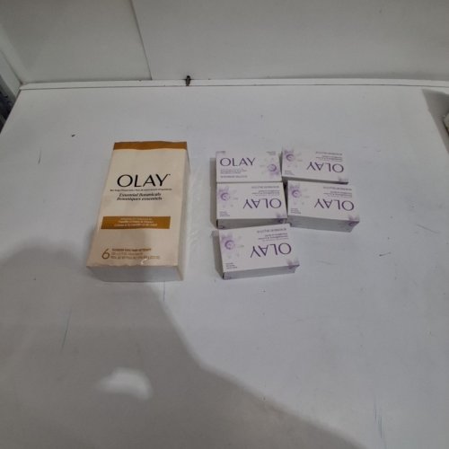 11PK OLAY ESSENTIAL BOTANICALS BAR SOAP - PASSIONFLOWER & LYCHEE / VANILLA CREAM & HONEY image 2
