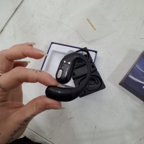 MONSTER DOUBLE FOLDING EAR HOOK WIRELESS HEADPHONES - BLUE\BLACK (MODEL: AC530) image 4