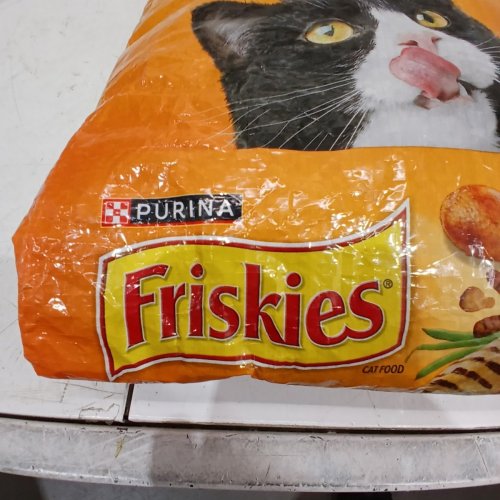 PURINA FRISKIES TENDER & CRUNCHY COMBO CAT FOOD - 7.5 KG image 3