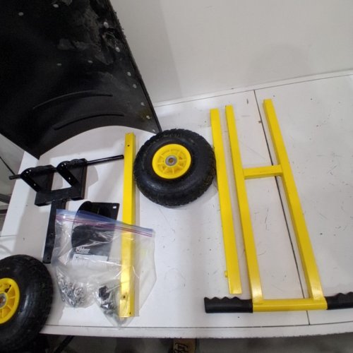 GARVEE ERGONOMIC SNOW PUSHER SHOVEL WITH WHEELS-29.1" X 19.3" - YELLOW/BLACK image 4
