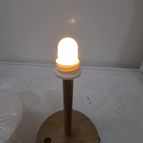 SAIWEYA LED TABLE LAMP WITH USB CHARGING - 4000 MAH - 9.6" - WHITE / LIGHT WOOD (MODEL: TM-T30-01) image 2