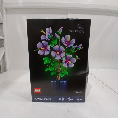 660PC LEGO BOTANICALS HIBISCUS FLOWER (MODEL: 10372 / 2610372) image 2