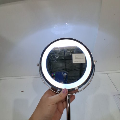 KEENSO BATTERY POWERED DOUBLE SIDED ROUND LED MAKEUP MIRROR - X10 MAGNIFICATION - SILVER/WHITE image 2