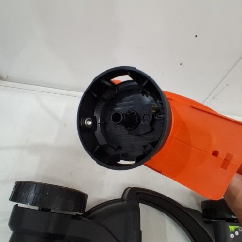 BLACK + DECKER 12" CORDED 3-IN-1 STRING TRIMMER, EDGER & LAWN MOWER - ORANGE/BLACK (MODEL: MTE912) image 3