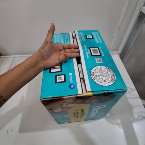 136PK PAMPERS SWADDLERS DIAPERS - NEWBORN SIZE image 3