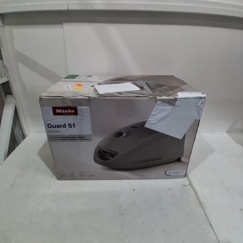 MIELE GUARD S1 ELECTRO BAGGED CANISTER VACUUM CLEANER WITH AIRCLEAN PLUS FILTER, PARQUET TWISTER FLOORBRUSH AND ELECTROBRUSH WITH 1203 WATTS, 25.2 VOLTS- GREY (MODEL: 41TRE044CDN) image 7