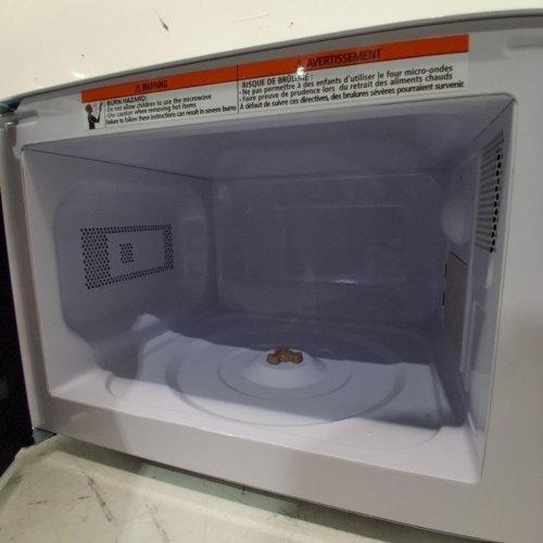 DANBY COUNTERTOP MICROWAVE - 0.7 CU. FT. - WHITE (MODEL: DBMW0721BWW) image 4