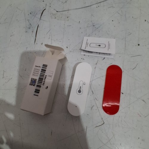 TEMPERATURE & HUMIDITY SENSOR - SMART WIFI TEMPERATURE HUMIDITY SENSOR - WHITE image 3