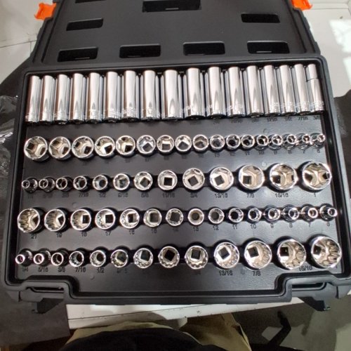 450PC MECHANICS TOOL SET AND SOCKET SET - /4" 3/8" 1/2" DRIVE DEEP AND STANDARD SOCKETS - (MODEL: XL3265 ) image 5