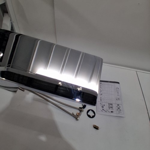 GROHE EUROCUBE EXTRA LARGE LAVATORY CENTERSET FAUCET - STARLIGHT CHROME (MODEL: 23670000) image 3