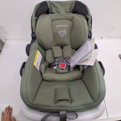 UPPABABY MESA V3 INFANT CAR SEAT WITH ADJUSTABLE EPP FOAM HEADREST, SIDE IMPACT PROTECTION, AND 4TH REBOUND CARRY HANDLE - 4LBS-35LBS MAX - EVELYN MEADOW GREEN (MODEL:1003-MSA-CA-EVE) image 4