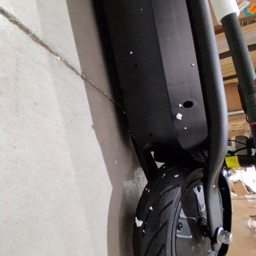 NIU ELECTRIC KICK SCOOTER 600W MOTOR, UP TO 29KM RANGE, 28 KM/H TOP SPEED WITH TURN SIGNALS - GREY (MODEL: KQI100F) image 9
