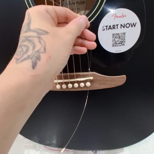 FENDER CALIFORNIA DEBUT REDONDO CE SERIES ACOUSTIC GUITAR WITH BUILT-IN TUNER - RIGHT HAND - BLACK (MODEL: CWCL25001809) image 3