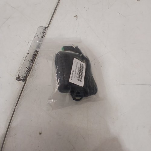 11PC AC POWER ADAPTER WITH INTERCHANGEABLE CONNECTOR TIPS image 3