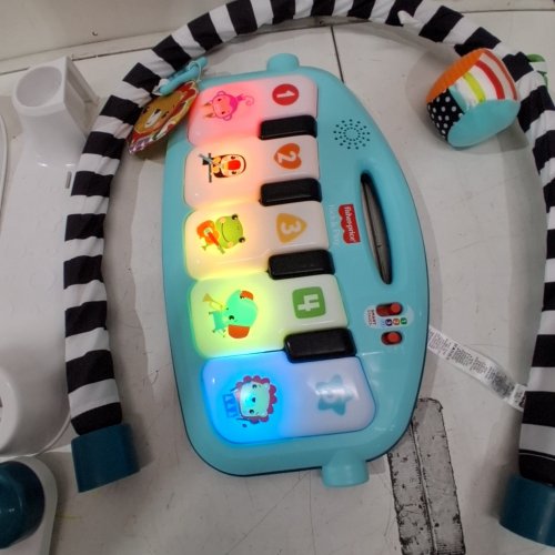 FISHER-PRICE DELUXE KICK & PLAY PIANO GYM AND MARACAS - MULTICOLOUR (MODEL: HVX56-DB2A) image 2