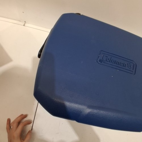 COLEMAN CHILLER 16 QT PORTABLE COOLER - 15 L - DARK BLUE (MODEL: 5877) image 3