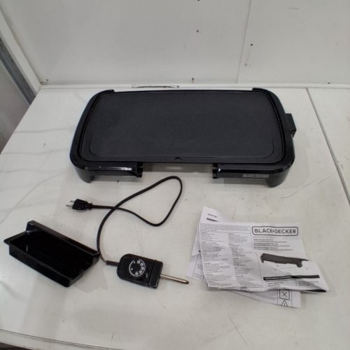 BLACK+DECKER FAMILY SIZED CORDED ELECTRIC GRIDDLE - 20" X 11" - BLACK (MODEL: GD2011BC) image 3