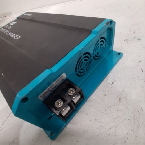 RENOGY 12V 40A DC TO DC ON-BOARD BATTERY CHARGER (MODEL : RNG-DCC1212-40-US) image 3
