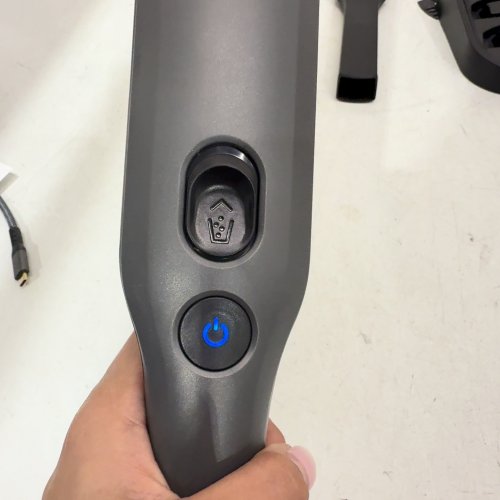 SHARK WANDVAC CORD-FREE HANDHELD VACUUM (MODEL: WV200C) image 2