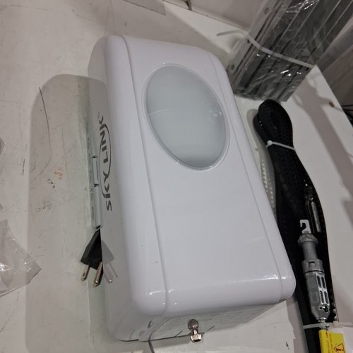 SKYLINK ATOMS CHAIN DRIVE AUTOMATIC GARAGE DOOR OPENER WITH BUILT IN LED LIGHTS REMOTE CONTROL AND KEYPAD - 3/4HP - WHITE (MODEL: ATR-1722CK) image 8