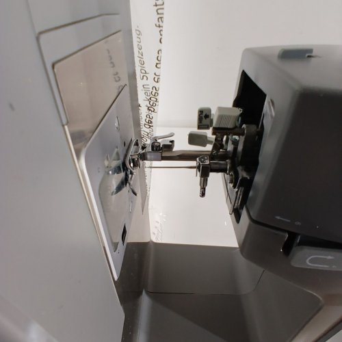 SINGER 4452 HEAVY DUTY SEWING MACHINE, GREY image 5