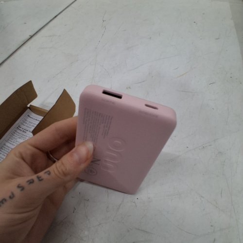 ONN POWER BANK - 5000 MAH, 12W MAX - PINK (MODEL: ONA261W1030C) image 3