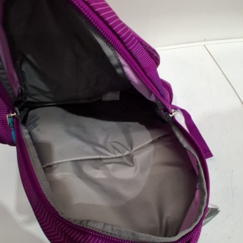 ROOTS LIGHTWEIGHT BACKPACK WITH 15.6 LAPTOP COMPARTMENT - 38 LITERS - PINK/PURPLE (STYLE: 1896125) image 5