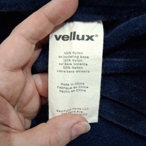 VELLUX FLEECE BLANKET - KING SIZE 108"X90" - NAVY image 4