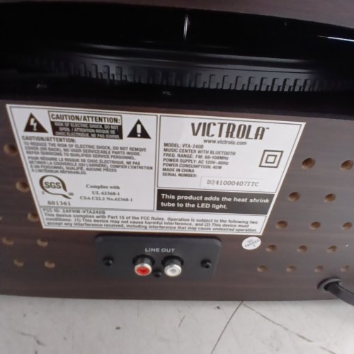 VICTROLA BLUETOOTH MUSIC CENTER - 120 V 60HZ 40W - BROWN / BLACK (MODEL: VTA-240B) image 3