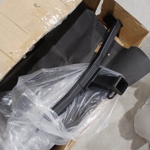 KUAFU CLASS 3 2" TOW TRAILER HITCH RECEIVER COMPATIBLE WITH SELECT NISSAN ROGUES - 3500LB CAP - BLACK (MODEL: LYAM-459) image 2