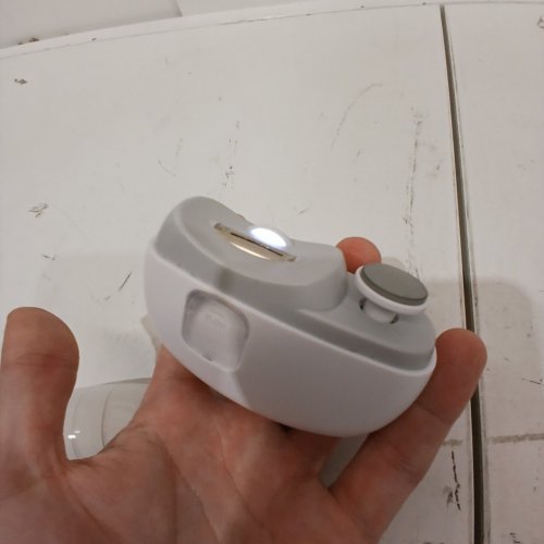 MULTIFUNCTIONAL ELECTRIC NAIL MACHINE, 2-IN-1 NAIL TRIMMER AND FILE WITH LED LIGHT - FOR ALL AGES - WHITE (MODEL: CH-705) image 3