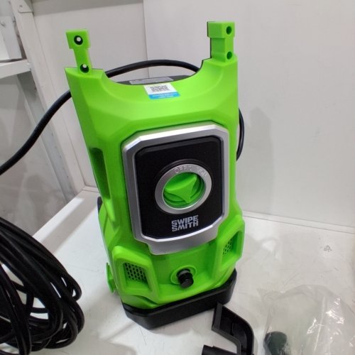 SWIPESMITH ELECTRIC PRESSURE WASHER WITH HOSE REEL, 4 QUICK-CONNECT NOZZLES, AND FOAM CANNON - 2.6 GPM - 3500 MAX PSI - GREEN/BLACK (MODEL: SI-TH004) image 2