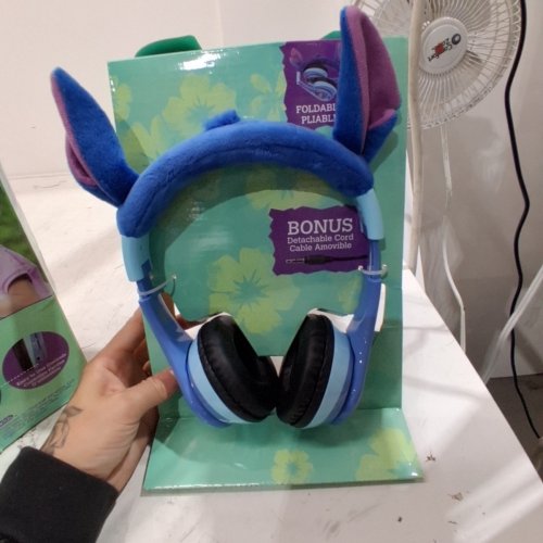 DISNEY LILO AND STITCH BLUETOOTH WIRELESS HEADPHONES image 2