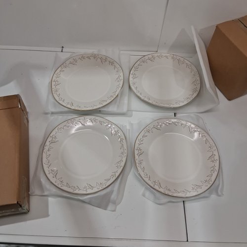 16PC LENOX HOMESPUN DINNERWARE SET - WHITE (MODEL: 898636) image 8