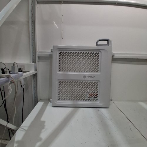 SAFETY 1ST LIFT, LOCK & SWING DUAL-MODE GATE - 28" - 42"X 26" - GREY (MODEL:GA048CWHOF1) image 2